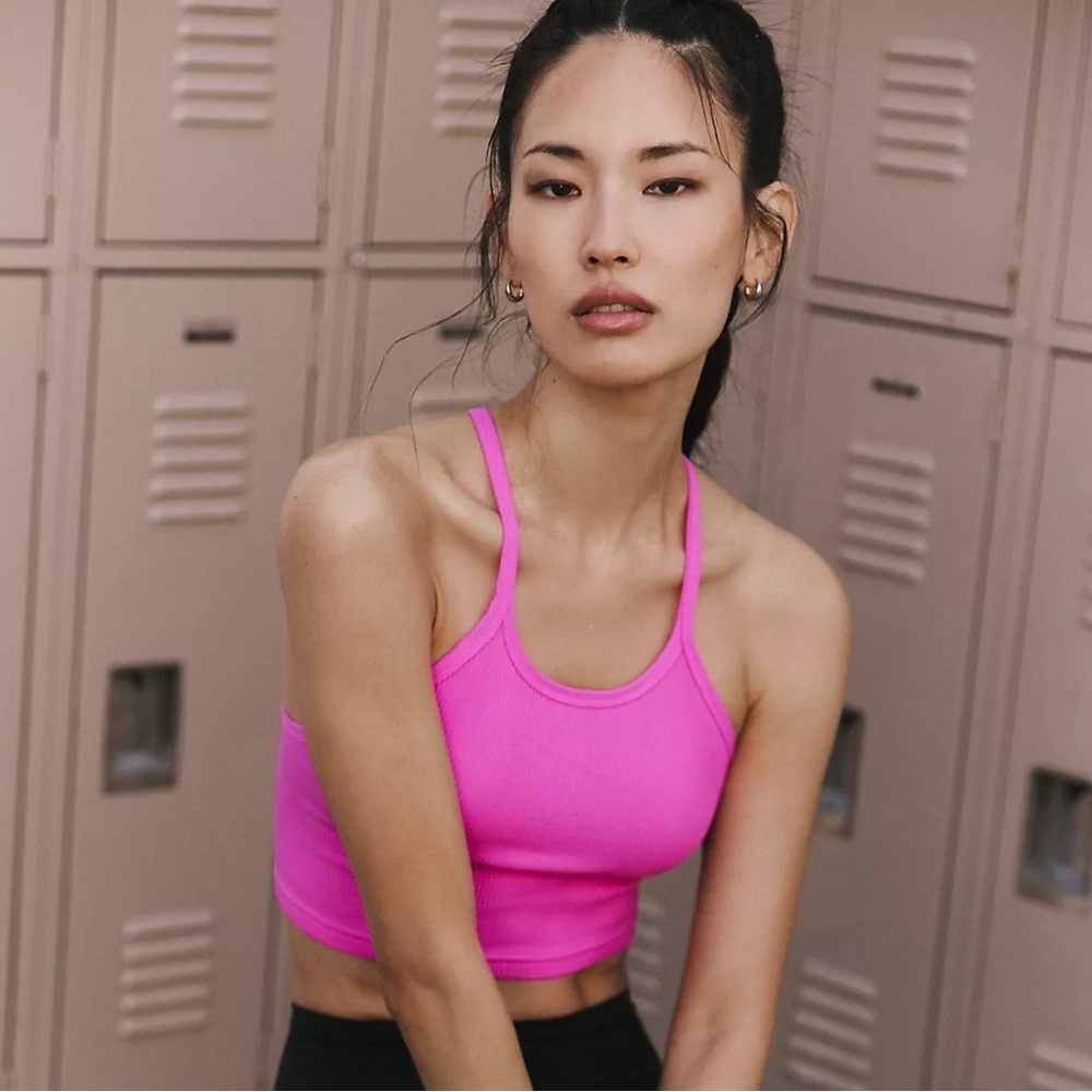 NWT Happiness Runs Crop Tank